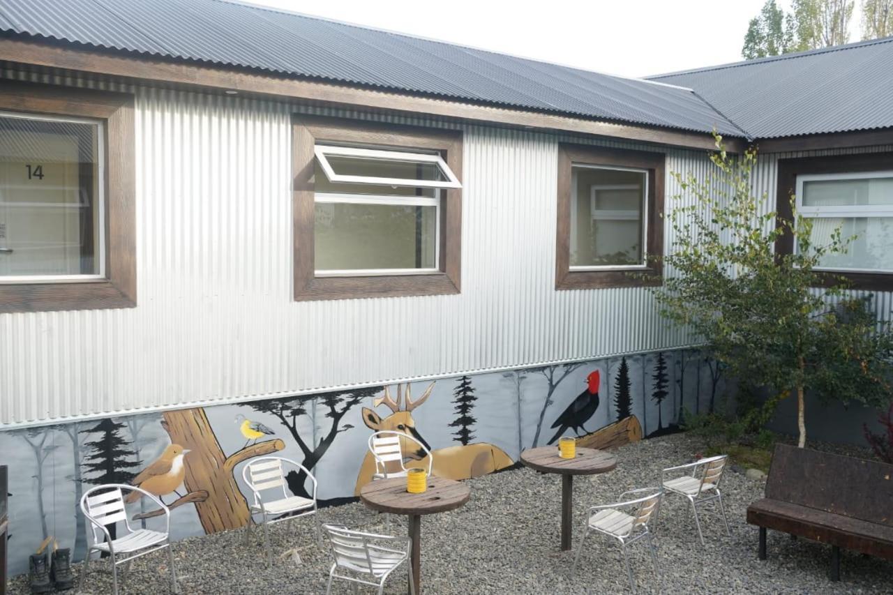 Folk Hostel *