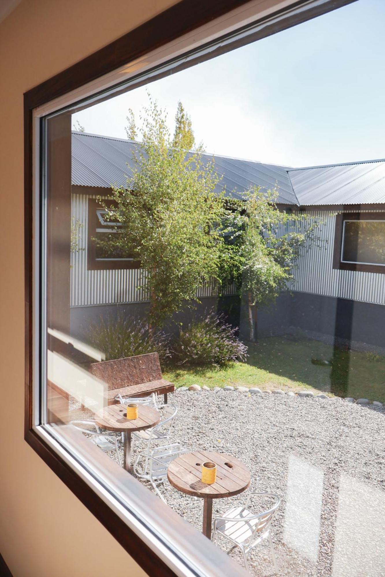 Folk Hostel *